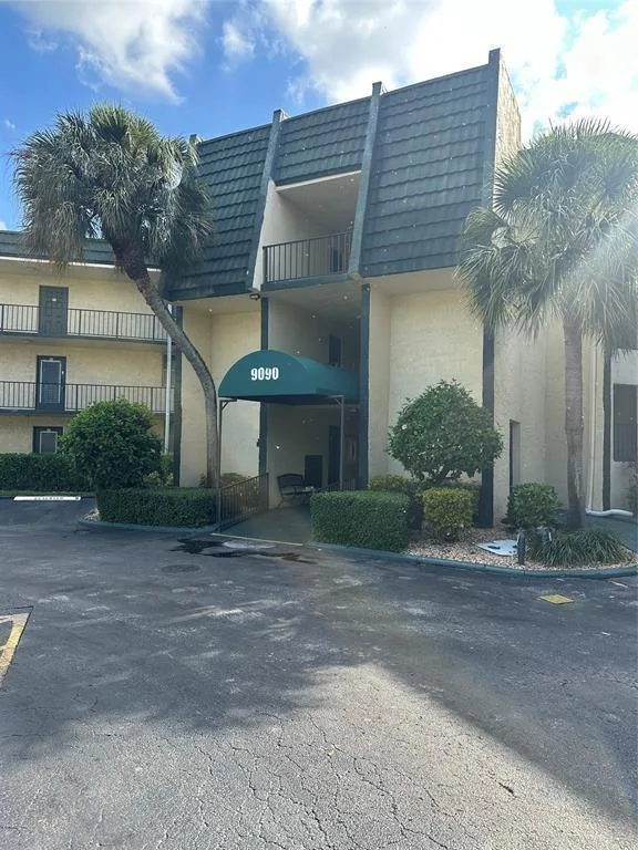 9090 Lime Bay Boulevard # 115, Tamarac, FL 33321