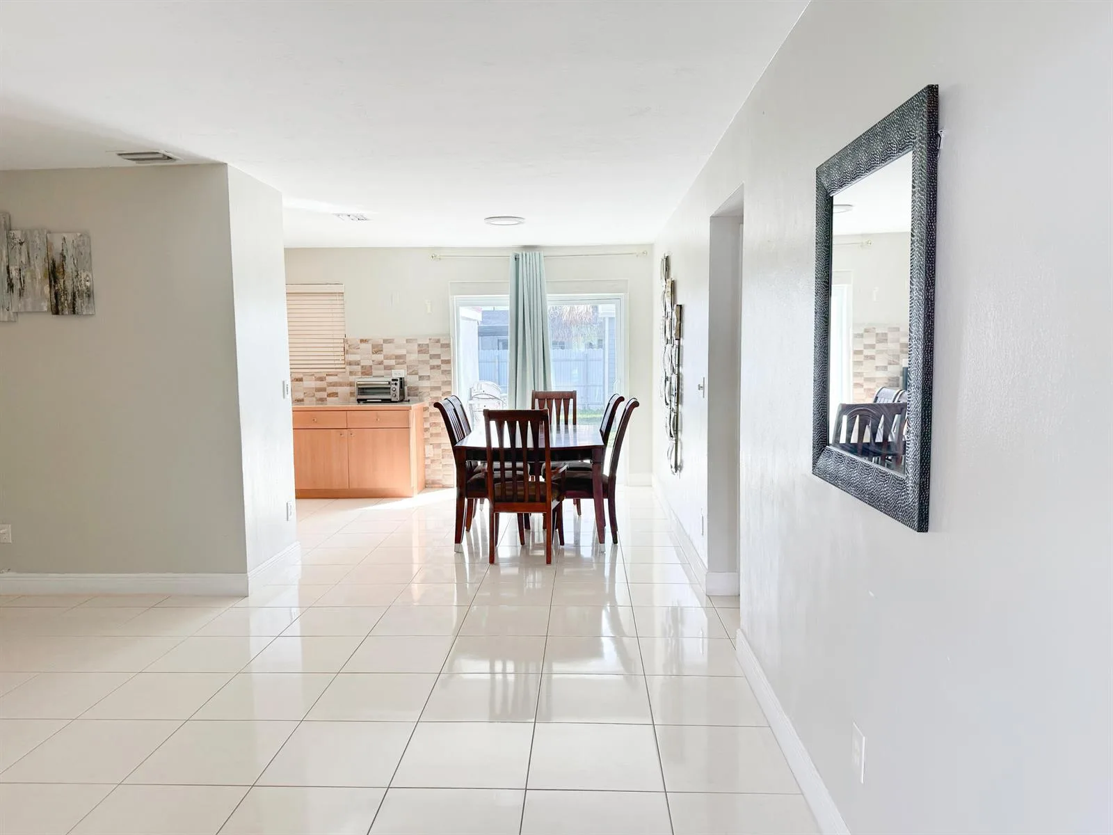 19731 NW 4TH Avenue, Miami Gardens, FL 33169 photo 5