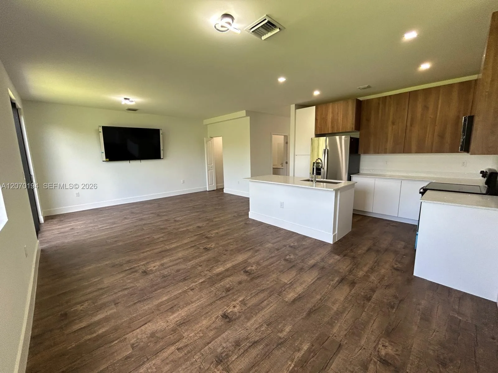 854 SW 1st St # 0, Florida City, FL 33034 photo 10