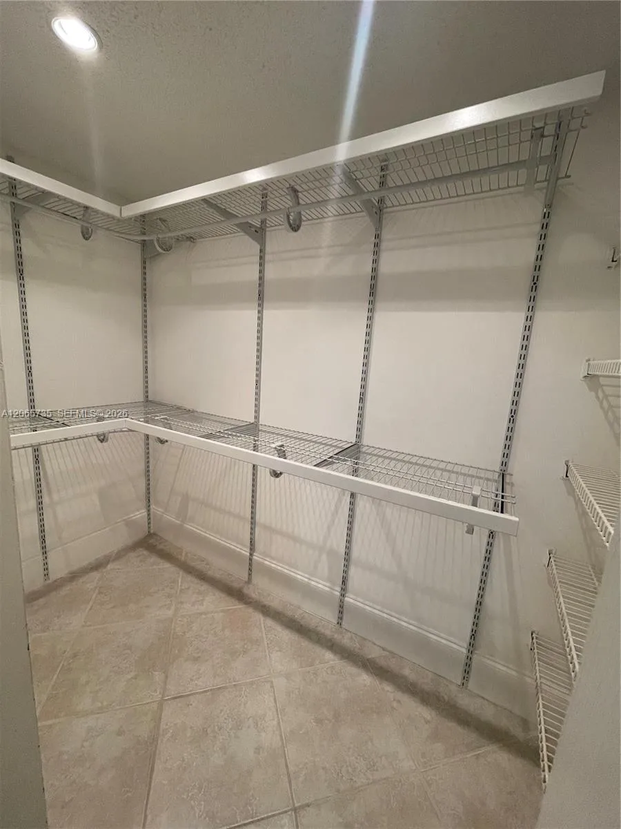 10101 W Sunrise Blvd # 106, Plantation, FL 33322 photo 6