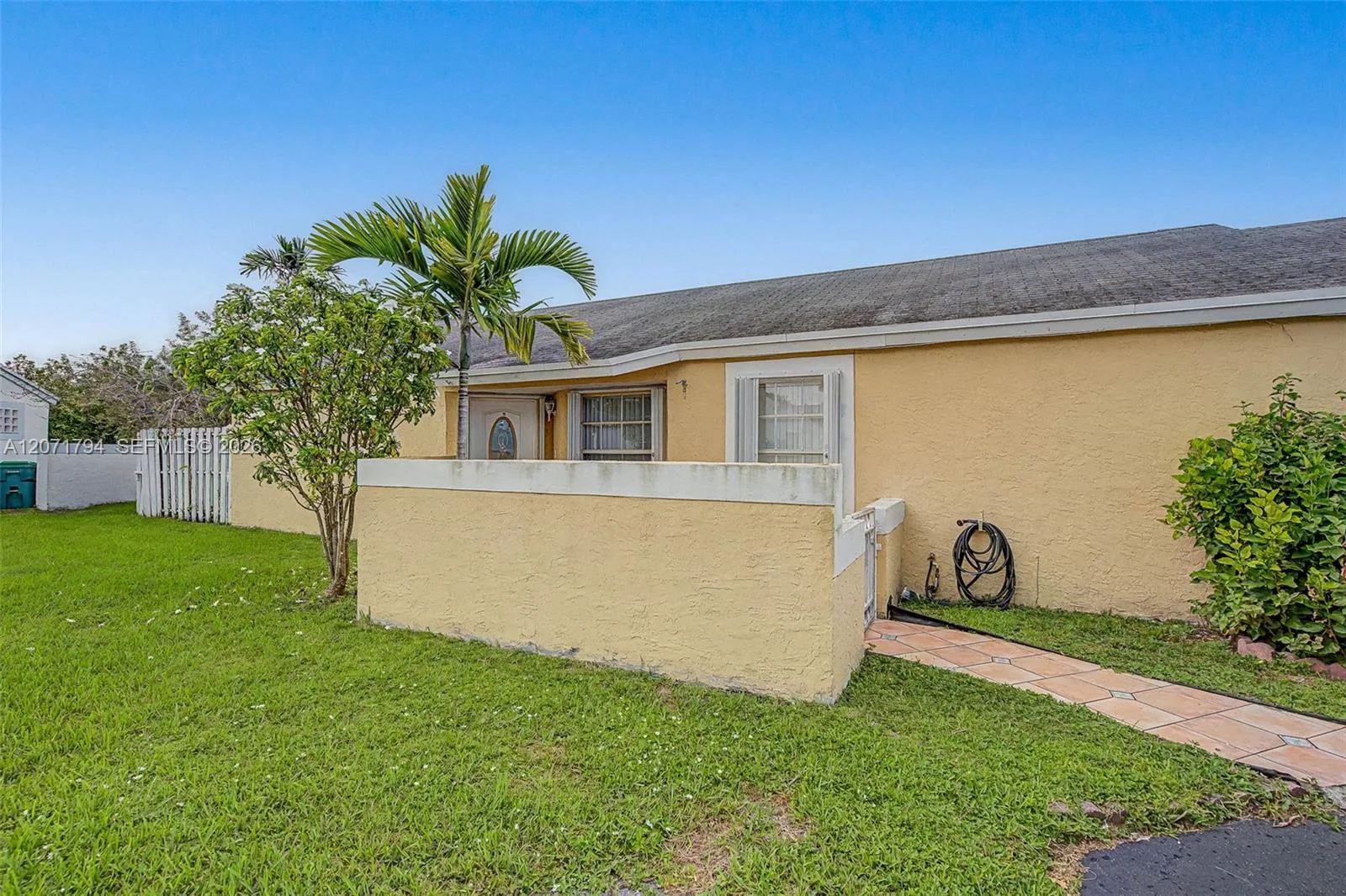 14963 SW 74th Ter, Miami, FL 33193 photo 2