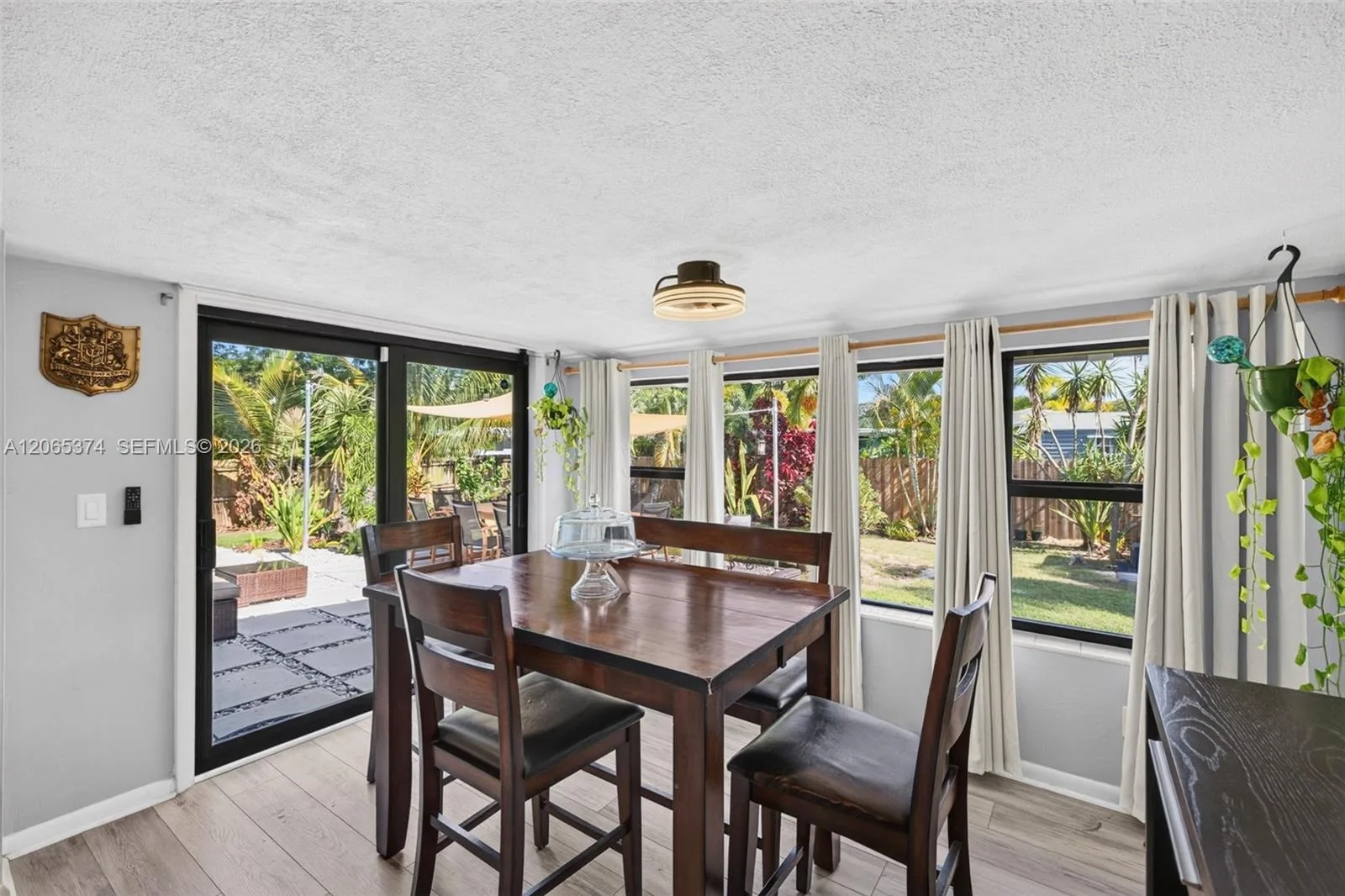 300 NW 28th St, Wilton Manors, FL 33311 photo 10
