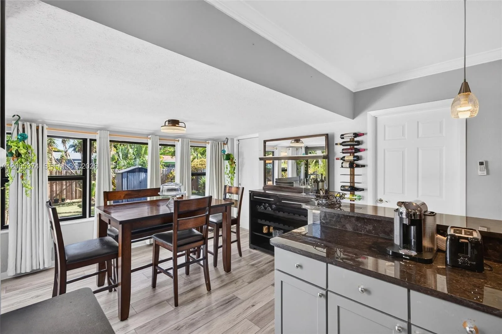 300 NW 28th St, Wilton Manors, FL 33311 photo 11