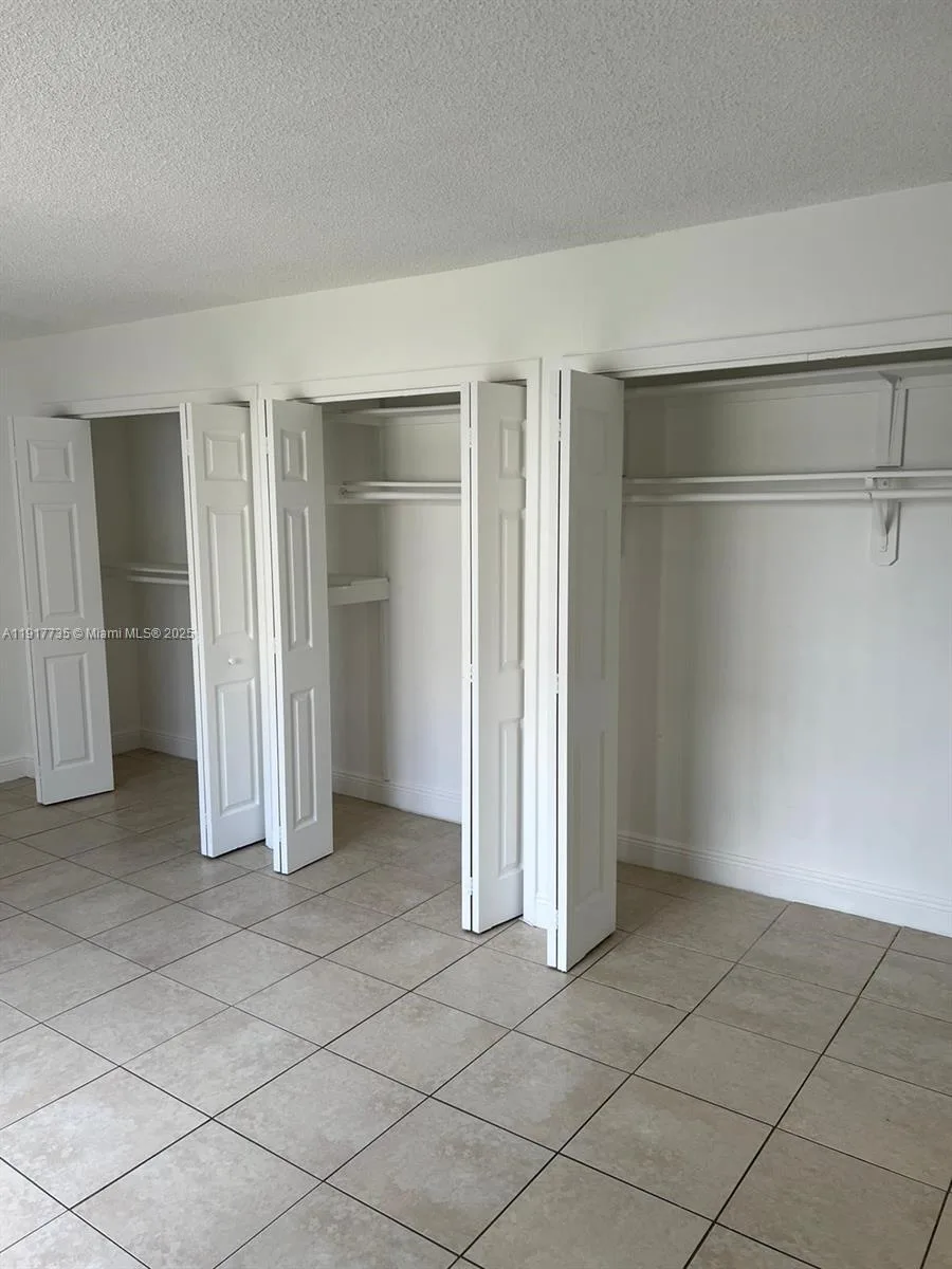 6930 Miami Gardens Dr # 1-410, Hialeah, FL 33015 photo 13