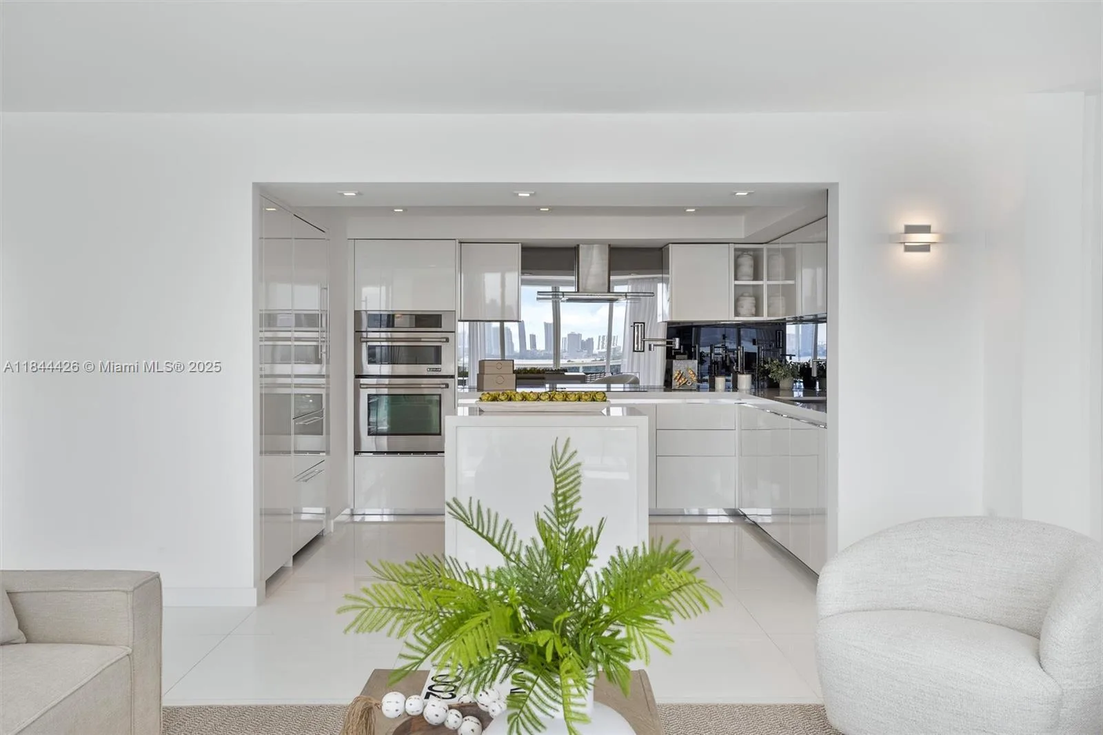 1800 Sunset Harbour Drive # 1702/4, Miami Beach, FL 33139 photo 12