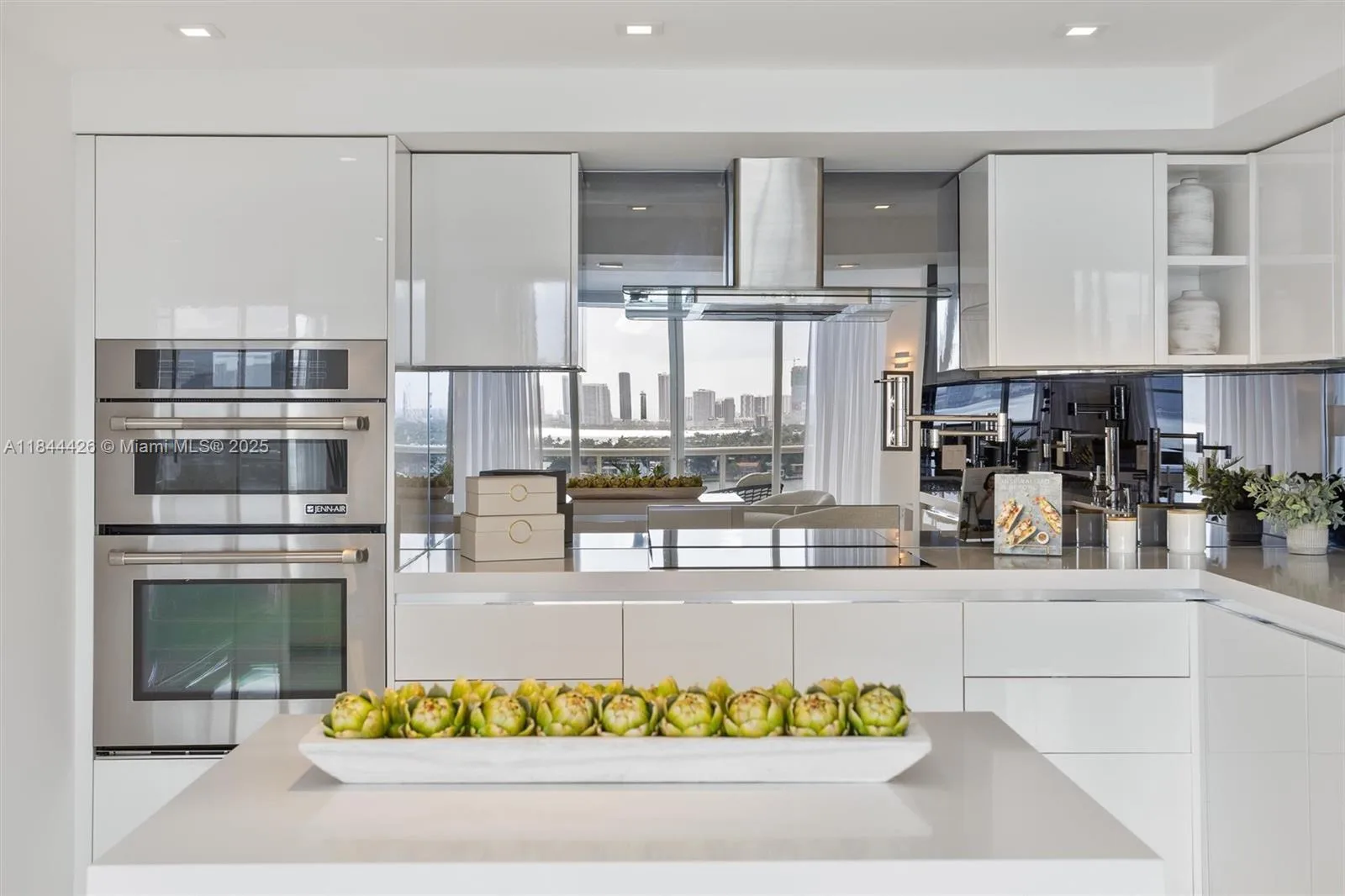 1800 Sunset Harbour Drive # 1702/4, Miami Beach, FL 33139 photo 13