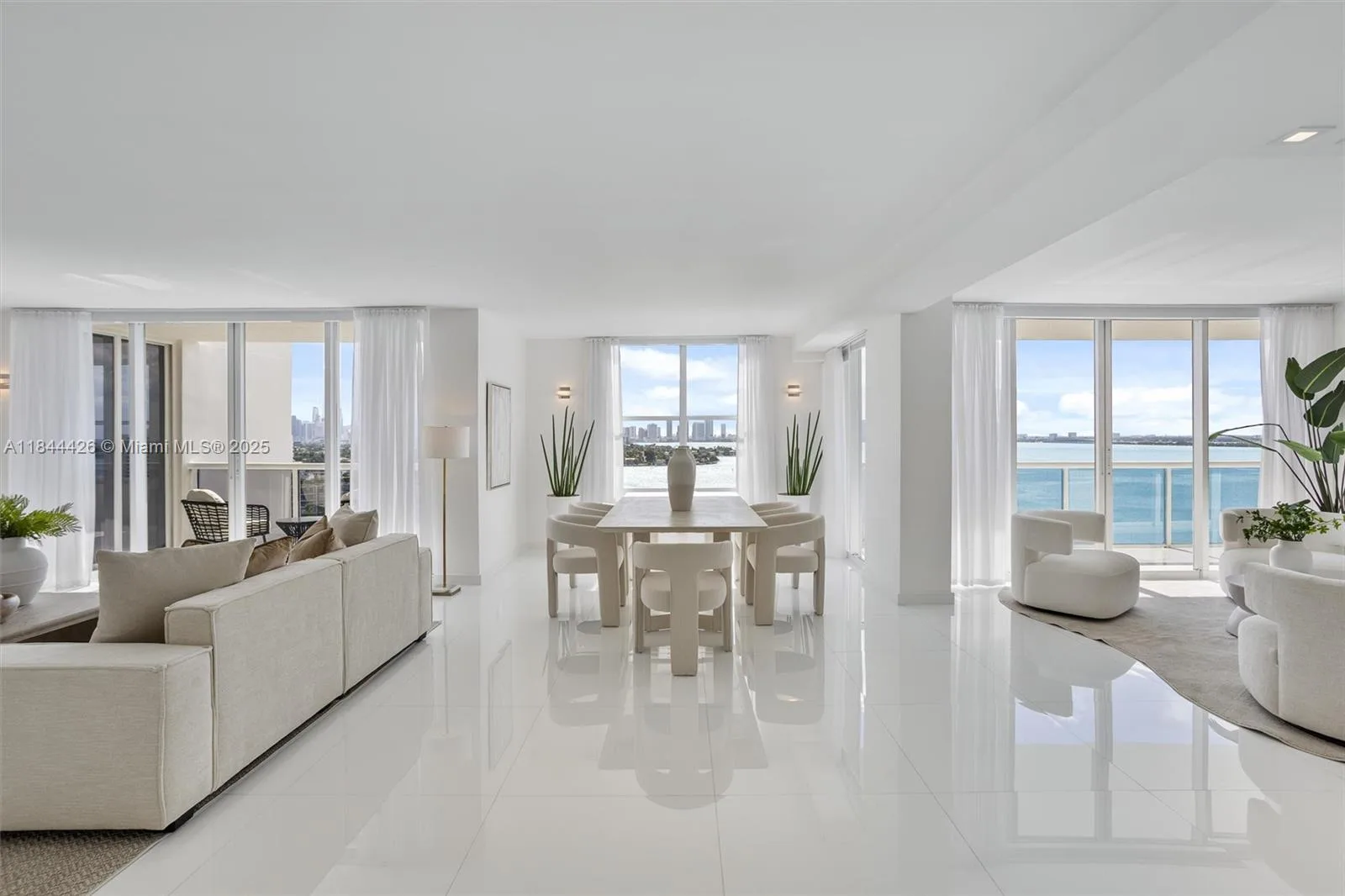 1800 Sunset Harbour Drive # 1702/4, Miami Beach, FL 33139 photo 2