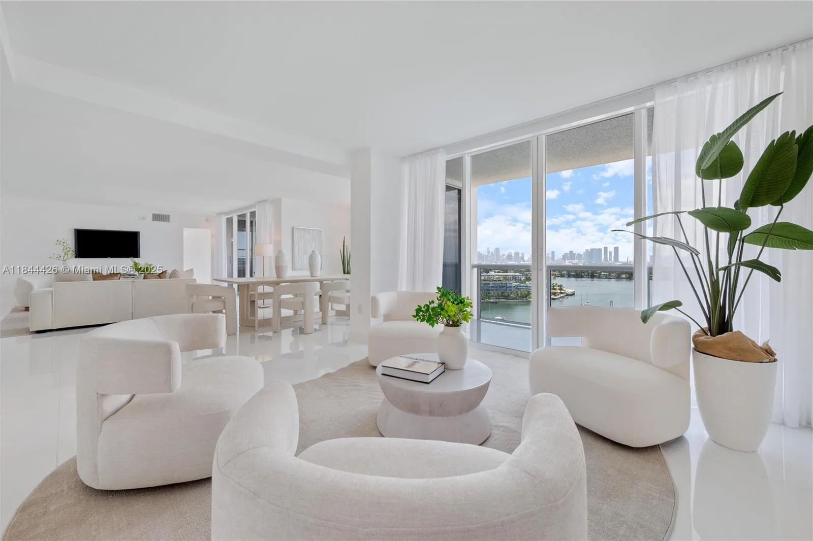 1800 Sunset Harbour Drive # 1702/4, Miami Beach, FL 33139 photo 9