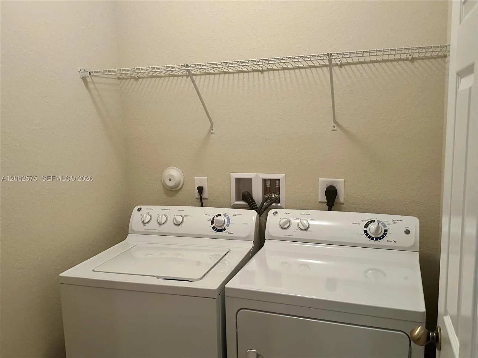 1015 NE 208th St, Miami, FL 33179 photo 10