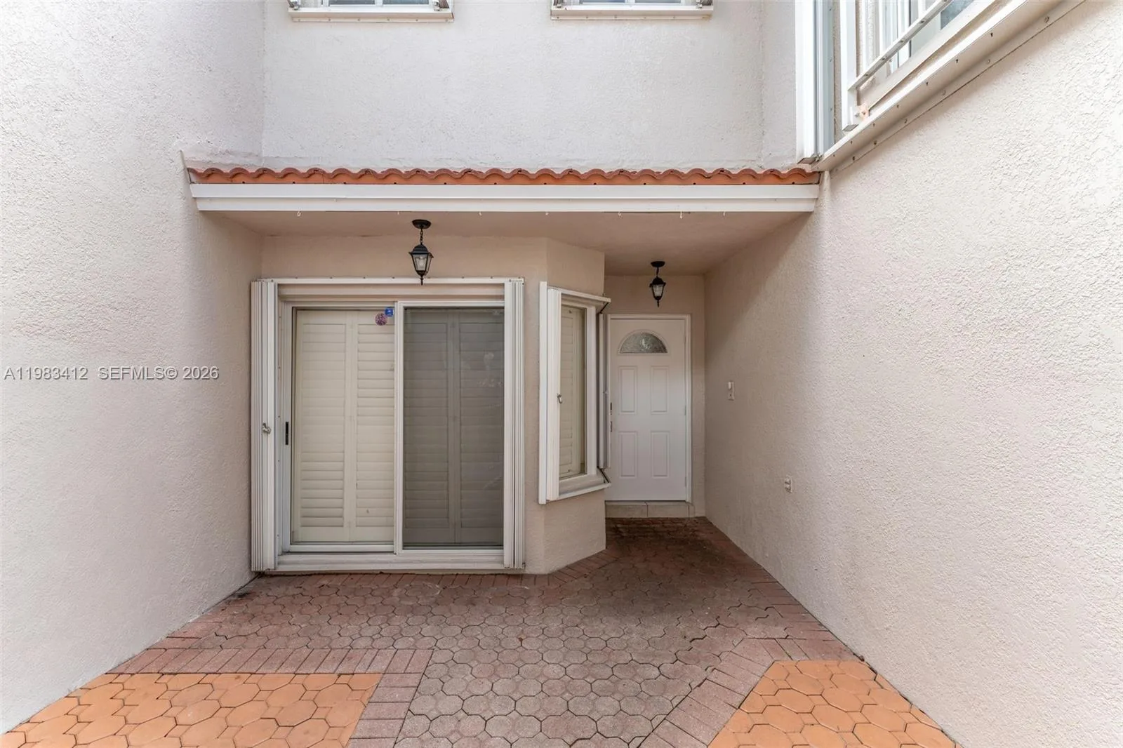 5208 NW 103rd Ave, Doral, FL 33178 photo 4