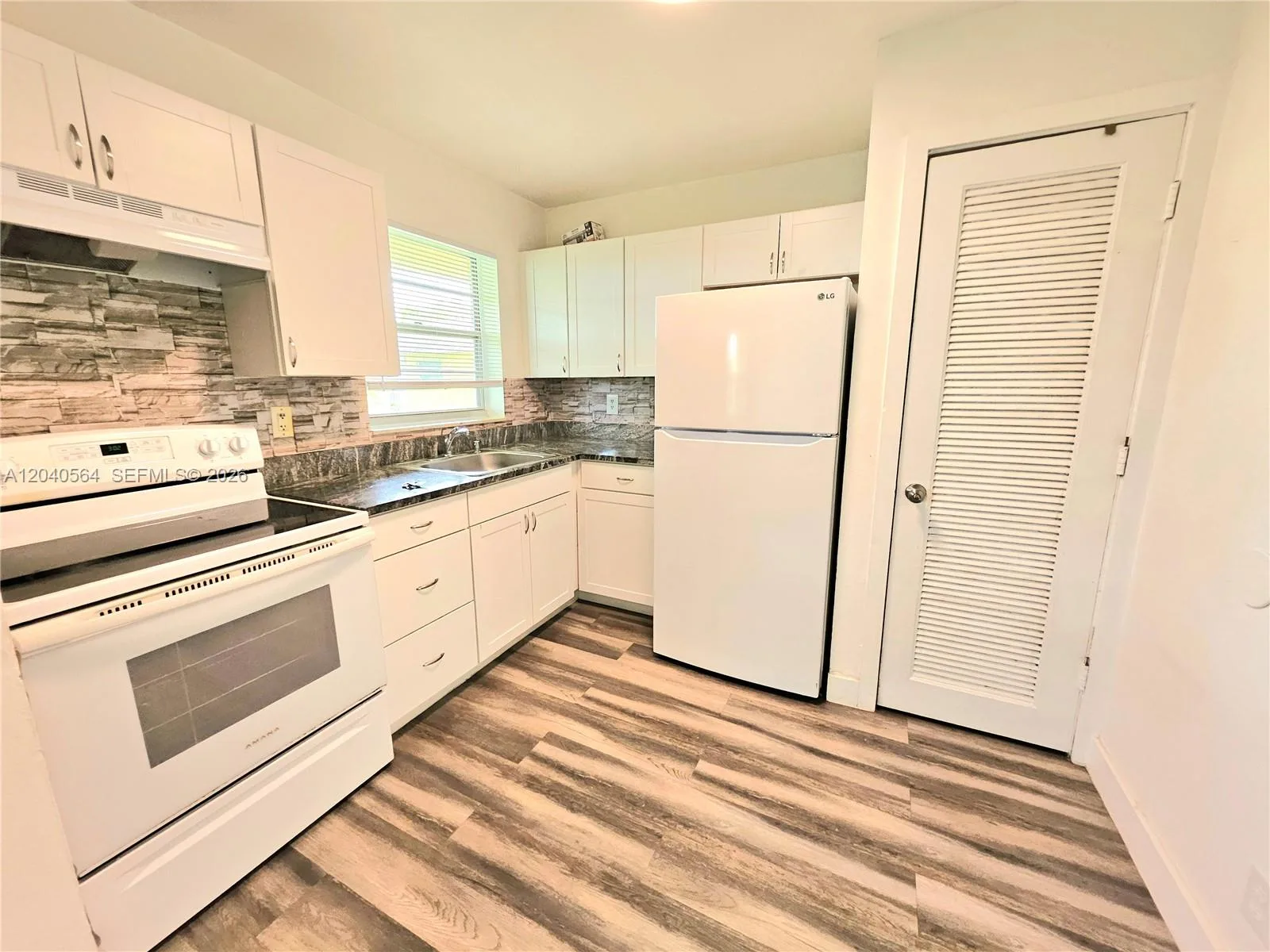 5180 NE 6th Ave # 621, Oakland Park, FL 33334 — zdjęcie 4