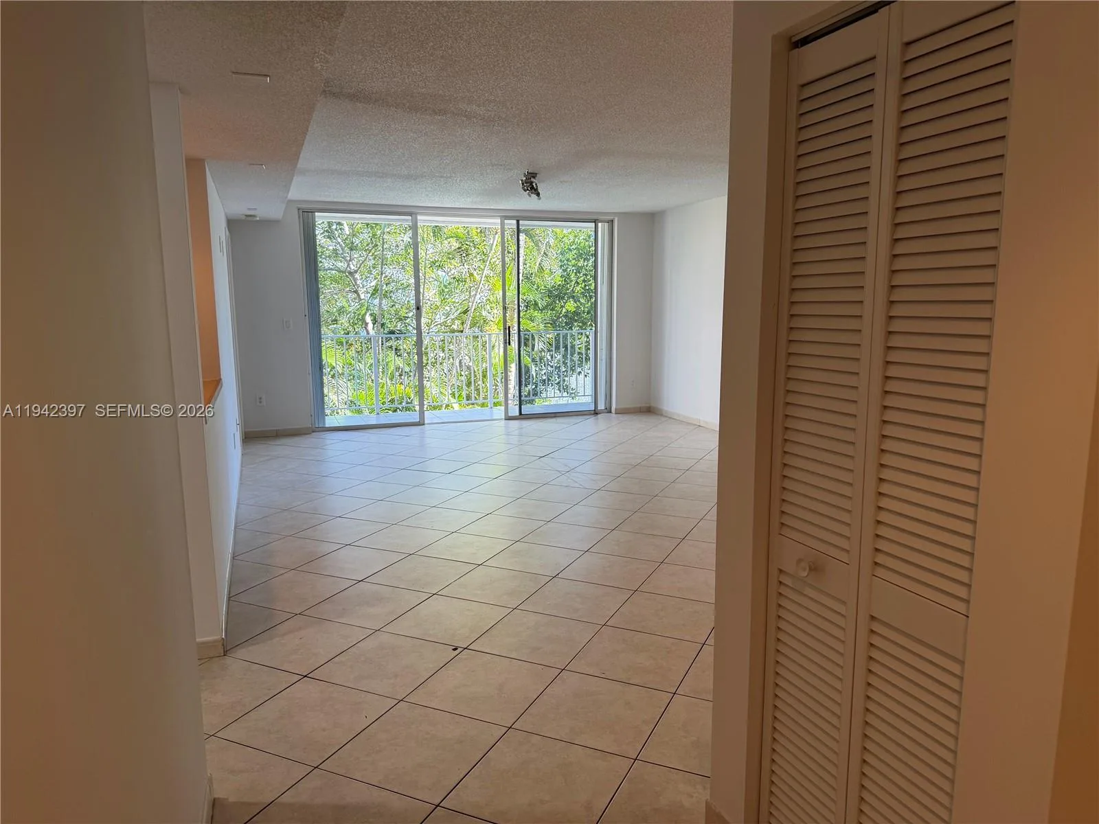 16531 NE 35th Ave # 201, North Miami Beach, FL 33160 photo 6