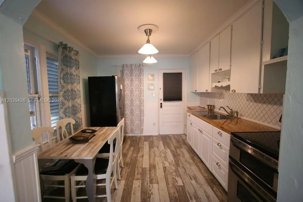 100 NE 5th St, Fort Lauderdale, FL 33301 photo 6