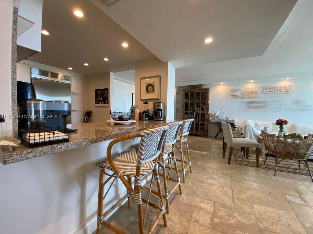 100 Bayview Dr # 1924, Sunny Isles Beach, FL 33160 photo 5