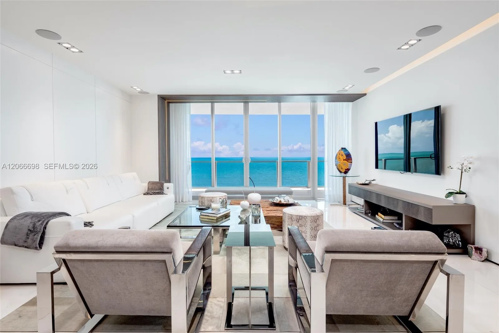 360 Ocean Dr # 804S, Key Biscayne, FL 33149 photo 2