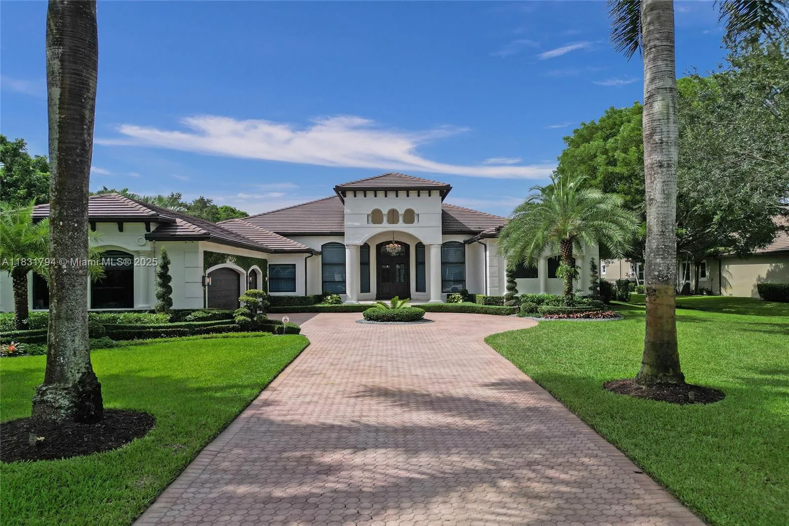 11056 Blackhawk Blvd, Davie, FL 33328