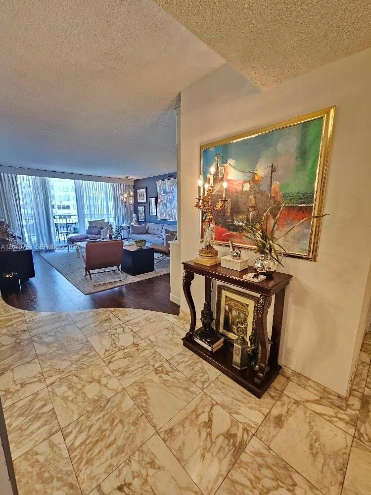 18061 Biscayne Blvd # 901, Aventura, FL 33160 photo 8