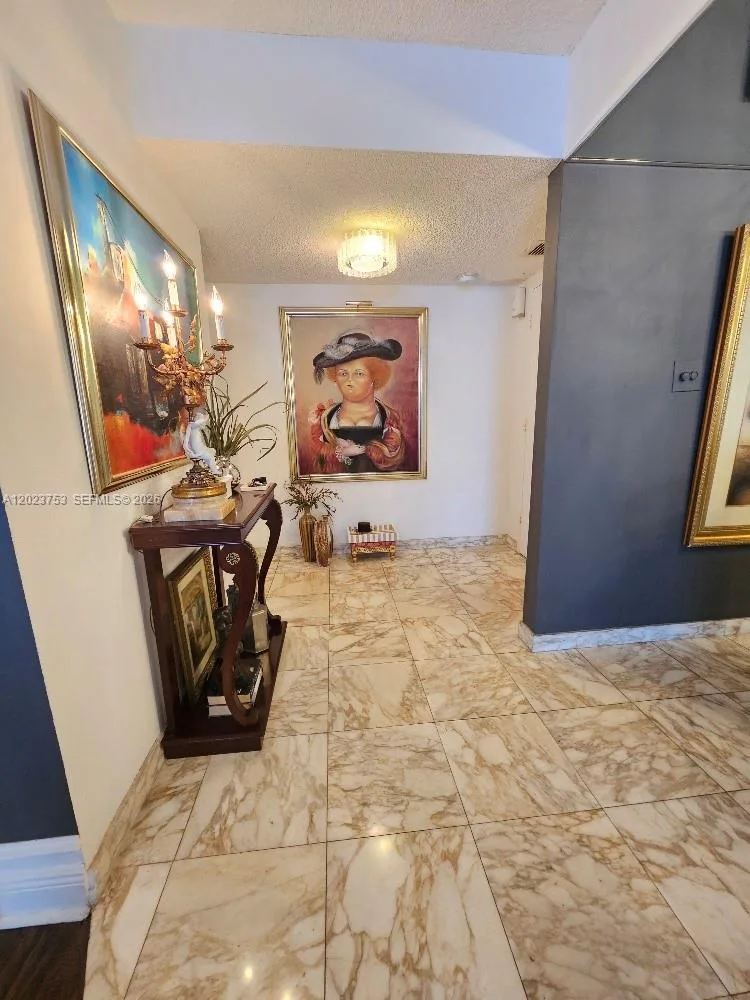18061 Biscayne Blvd # 901, Aventura, FL 33160 photo 9
