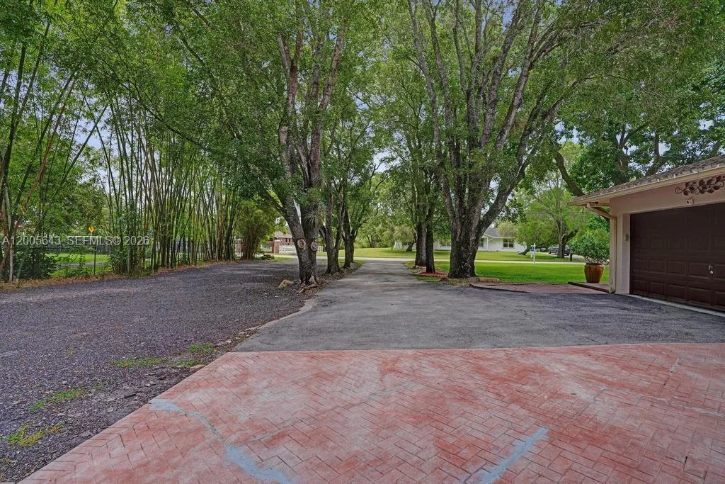 4981 SW 186th Ave, Southwest Ranches, FL 33332 photo 7