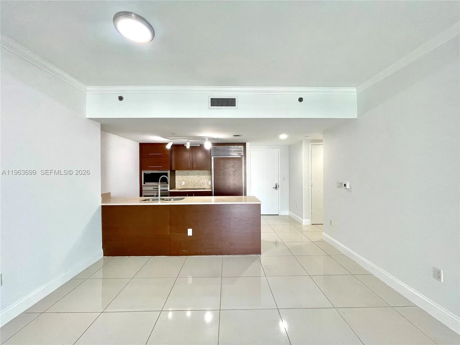 465 BRICKELL AVE # 1106, Miami, FL 33131 photo 7