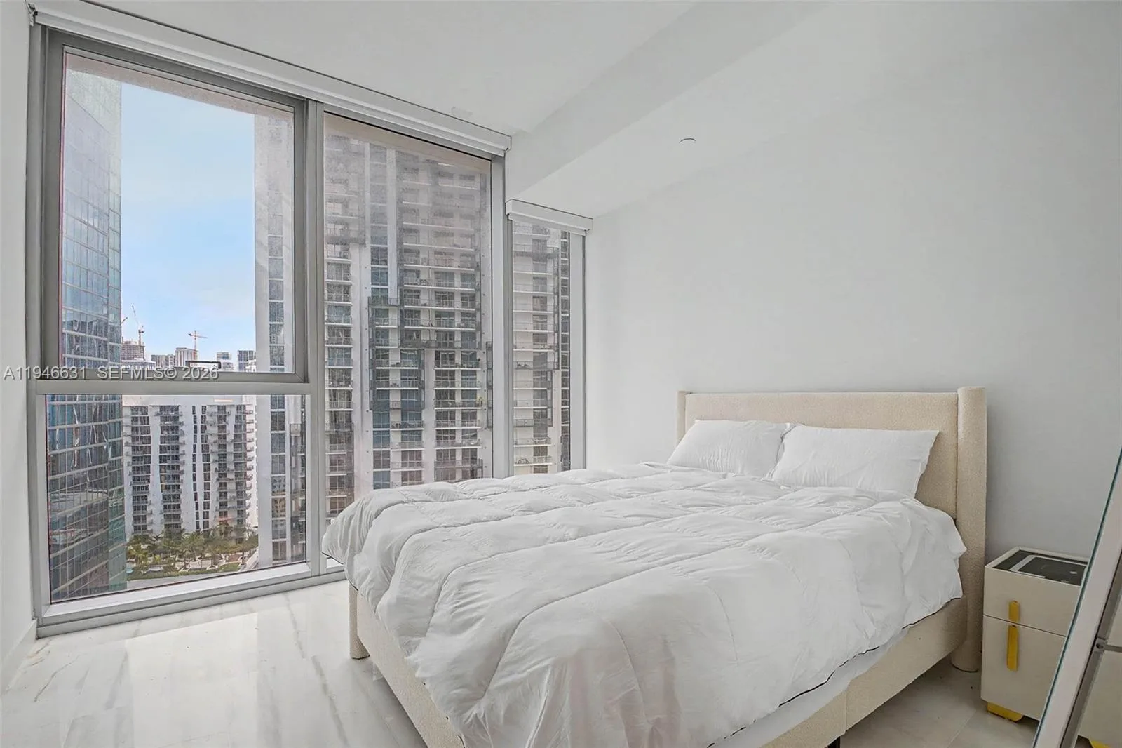 300 Biscayne Blvd Way # 2808, Miami, FL 33131 photo 8