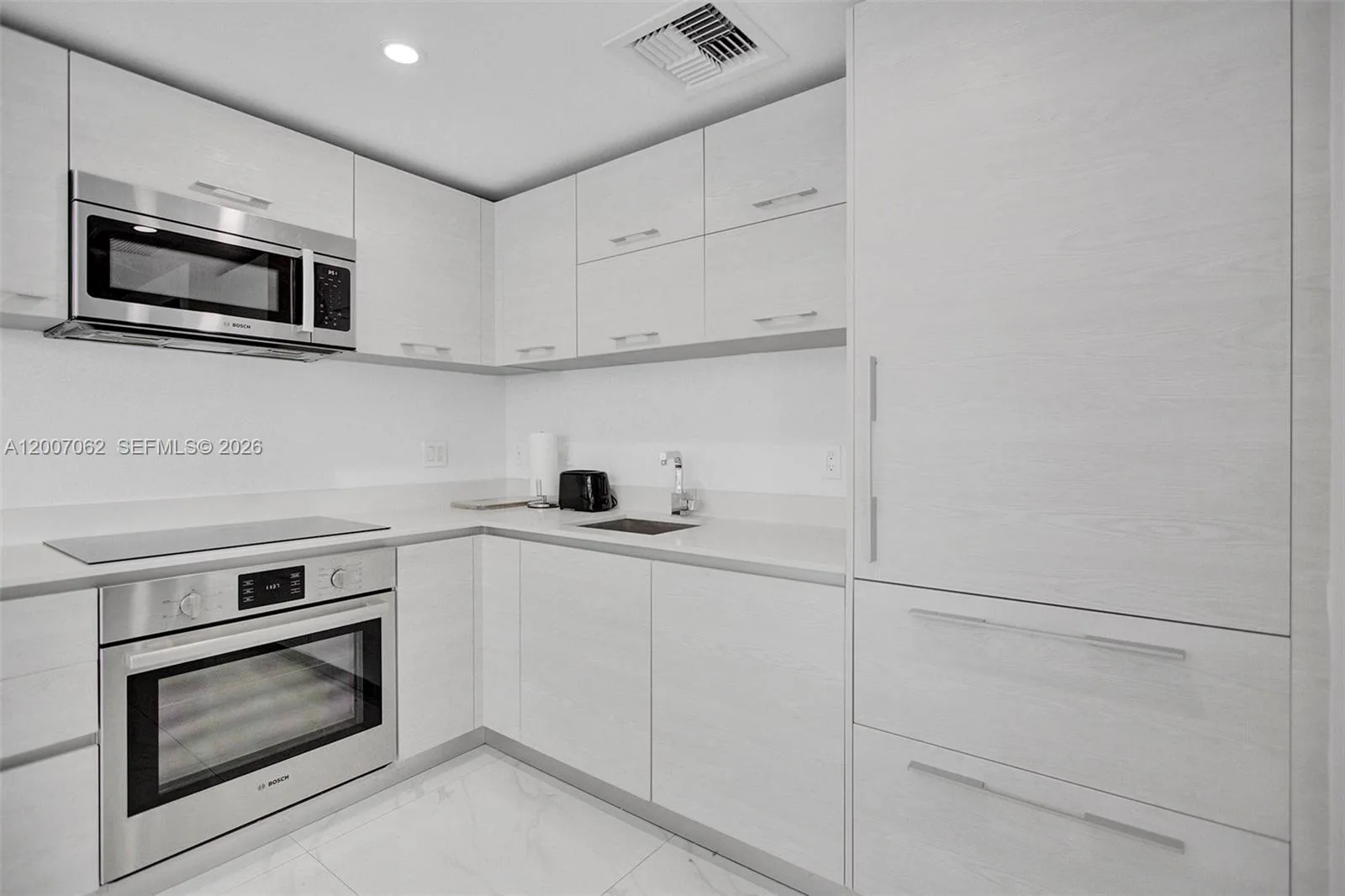 1300 S Miami Ave # 1407, Miami, FL 33130 photo 5