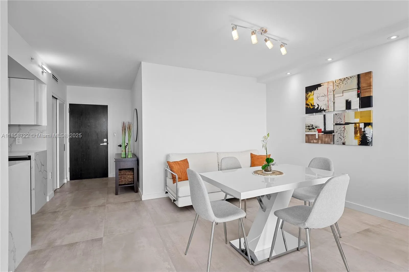90 Alton Rd # 2505, Miami Beach, FL 33139 photo 9