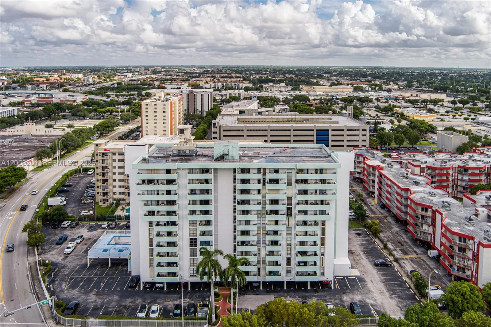 1825 W 44th Pl # 509, Hialeah, FL 33012 photo 7