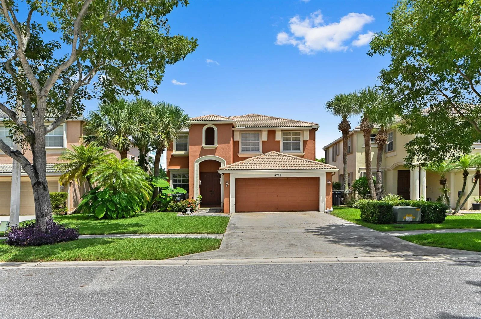 9709 Wyeth Court, Wellington, FL 33414