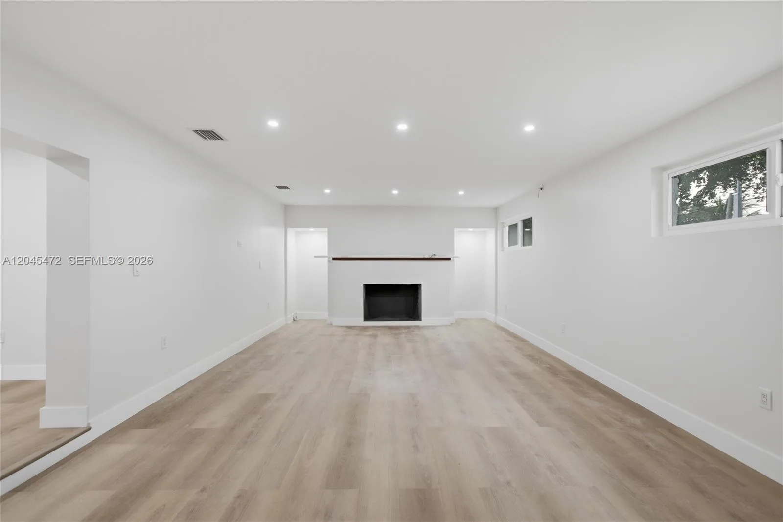 14325 NE 8th Ave, North Miami, FL 33161 photo 6
