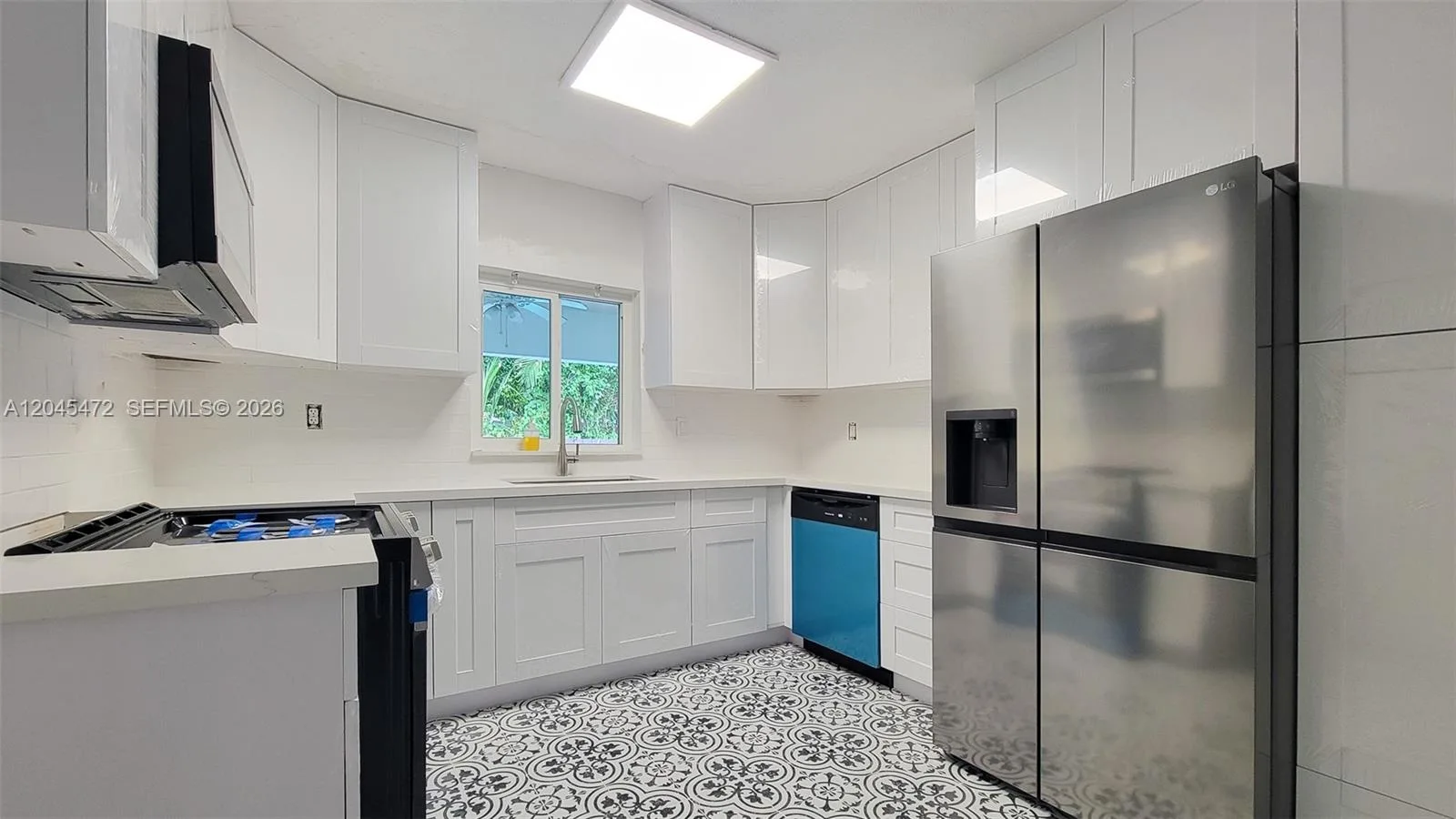 14325 NE 8th Ave, North Miami, FL 33161 photo 9