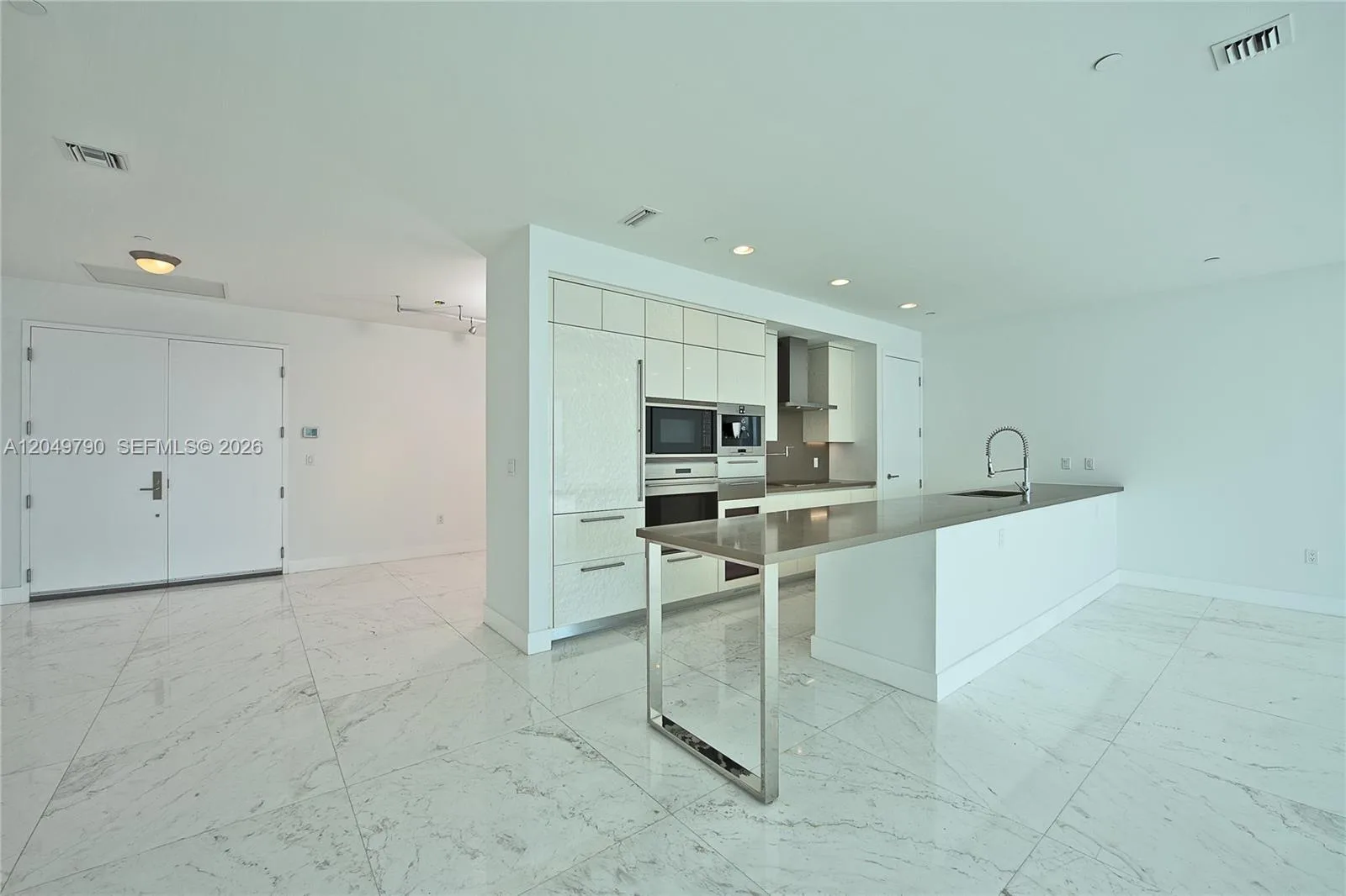 17475 Collins Ave # 2003, Sunny Isles Beach, FL 33160 photo 7