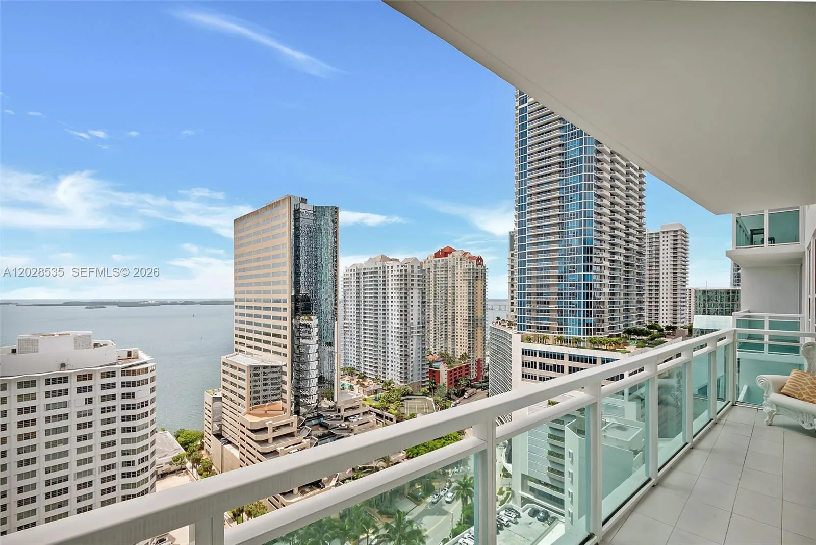 951 Brickell Ave # 2406, Miami, FL 33131