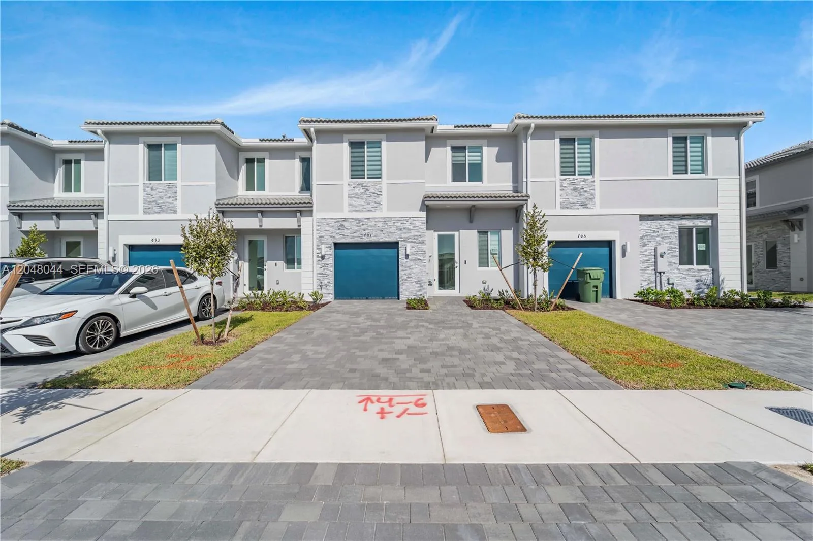 701 SE 13th St Cir, Homestead, FL 33034