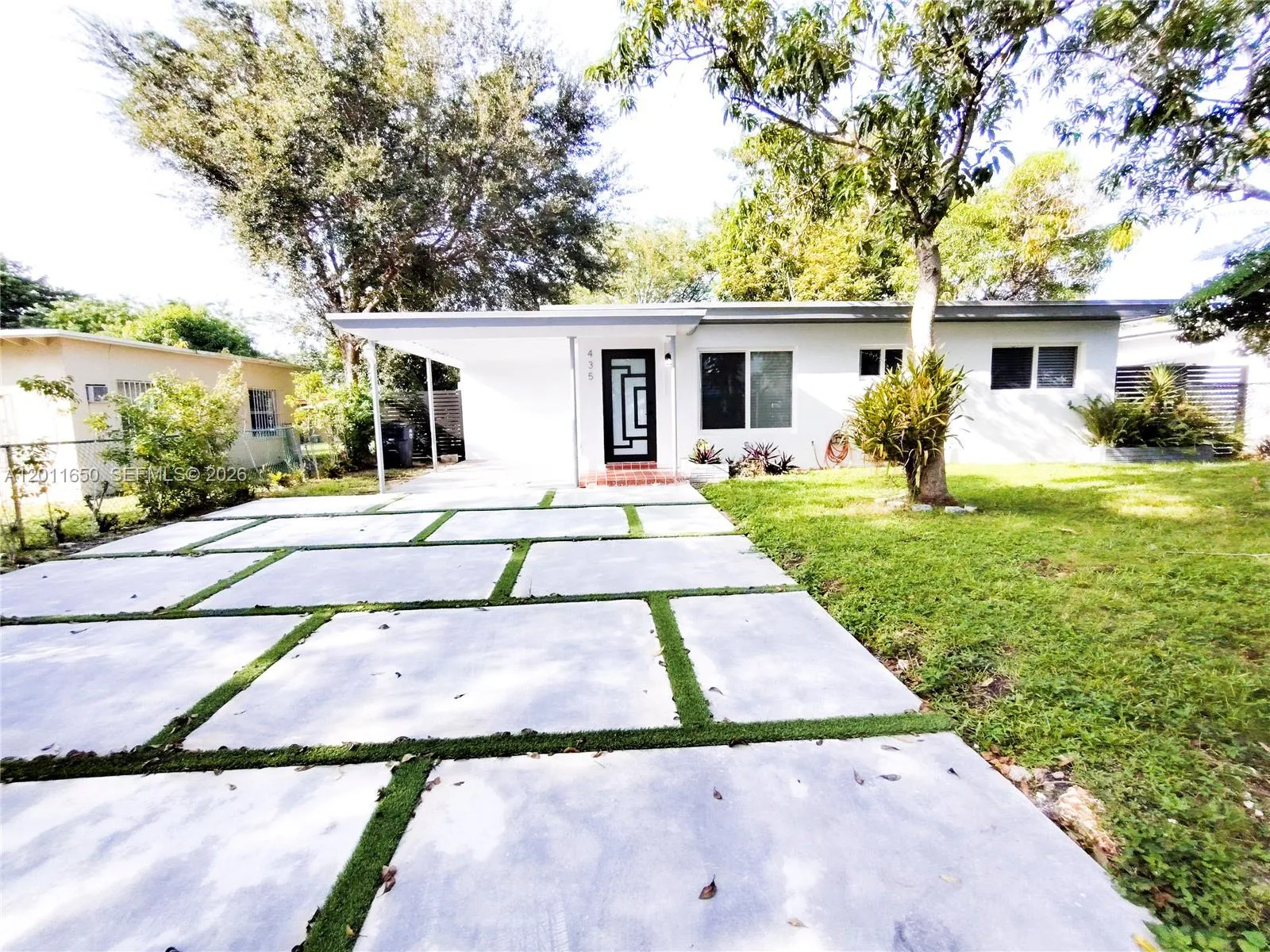 435 NW 127th St, North Miami, FL 33168