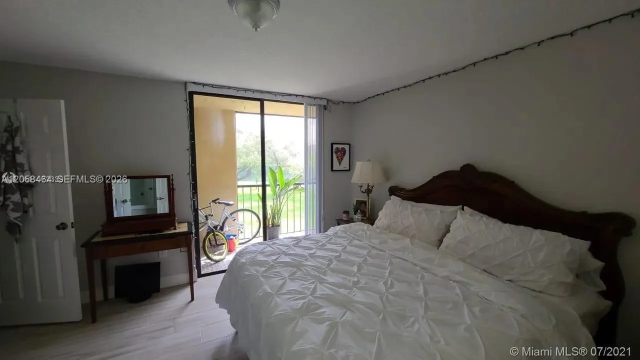 8015 SW 107th Ave # 222, Miami, FL 33173 photo 6