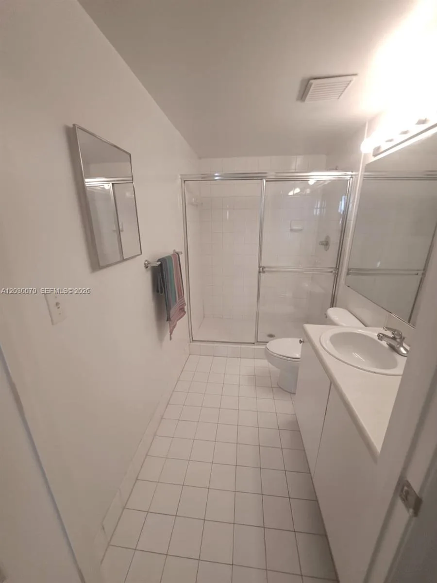 5085 NW 7th St # 602, Miami, FL 33126 photo 10