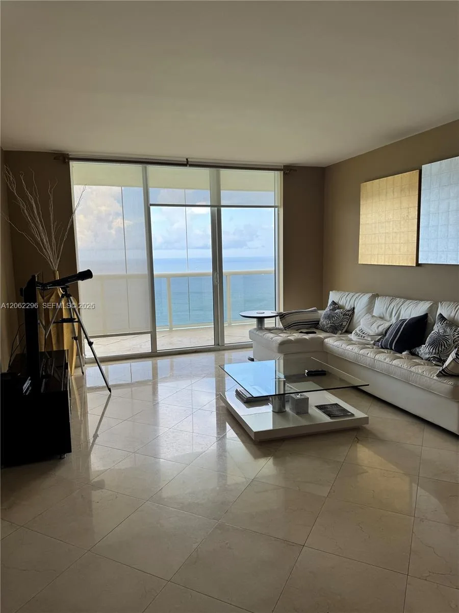 1850 S Ocean Dr # 4203, Hallandale Beach, FL 33009 photo 3