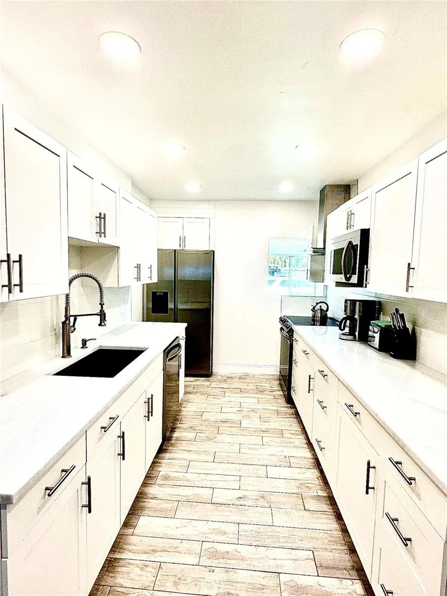1742 NE 7th Street, Fort Lauderdale, FL 33304 photo 4