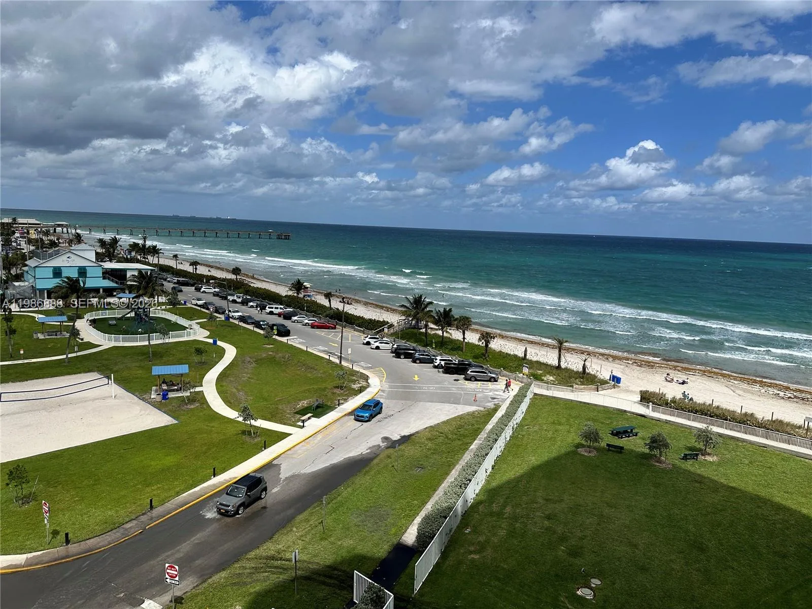 6051 N Ocean Dr # 704, Hollywood, FL 33019