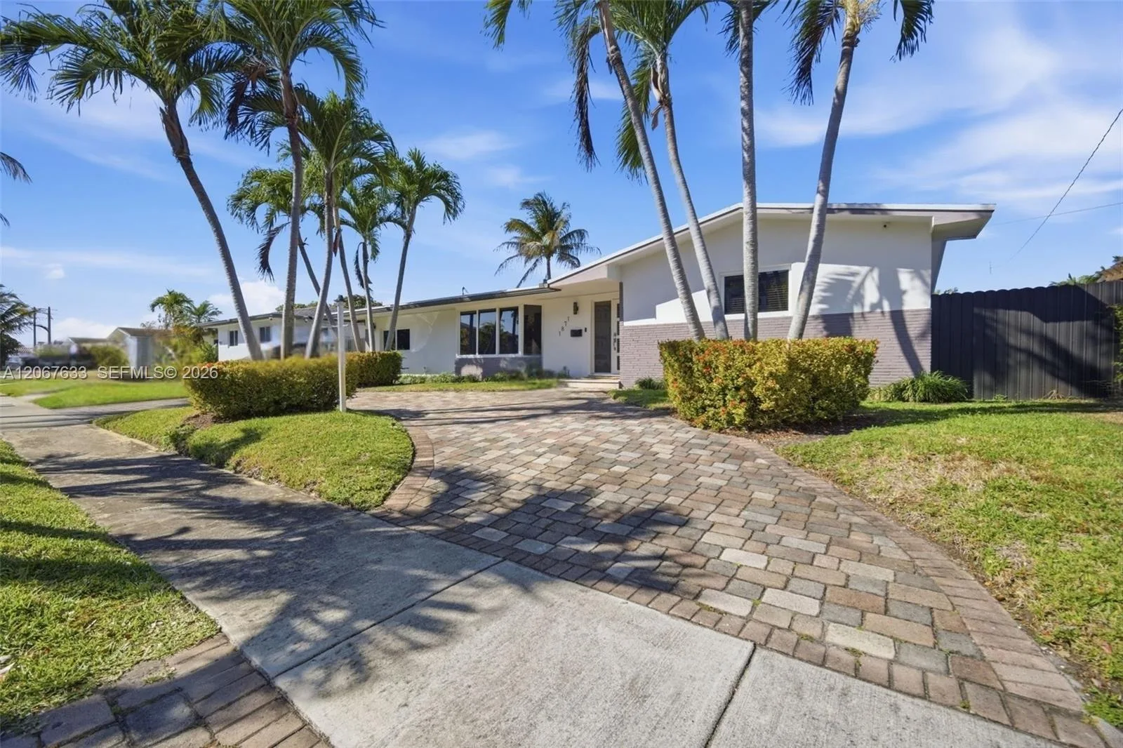 1871 NE 186th St, North Miami Beach, FL 33179 photo 6