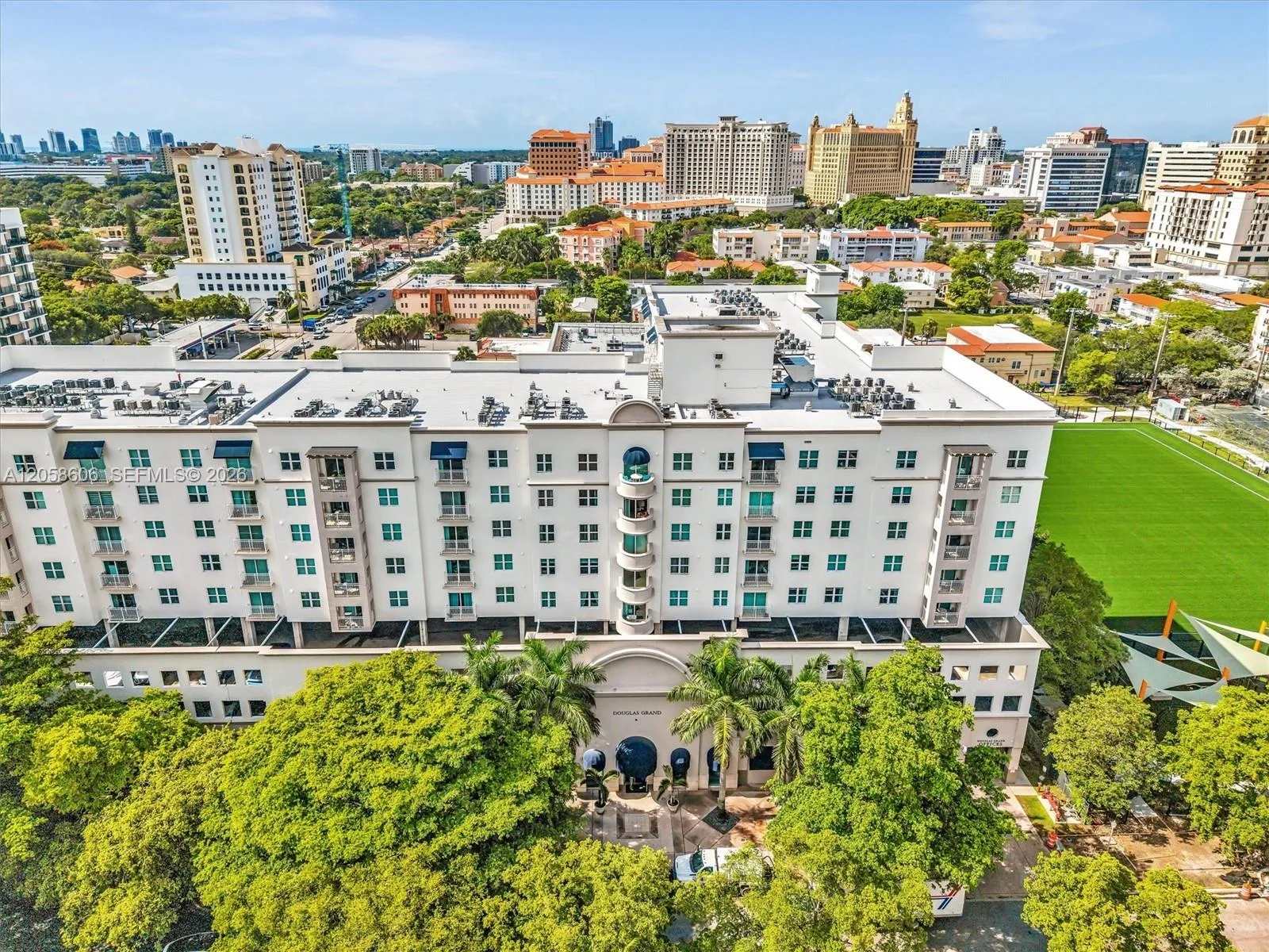 50 Menores Ave # 518, Coral Gables, FL 33134 photo 2