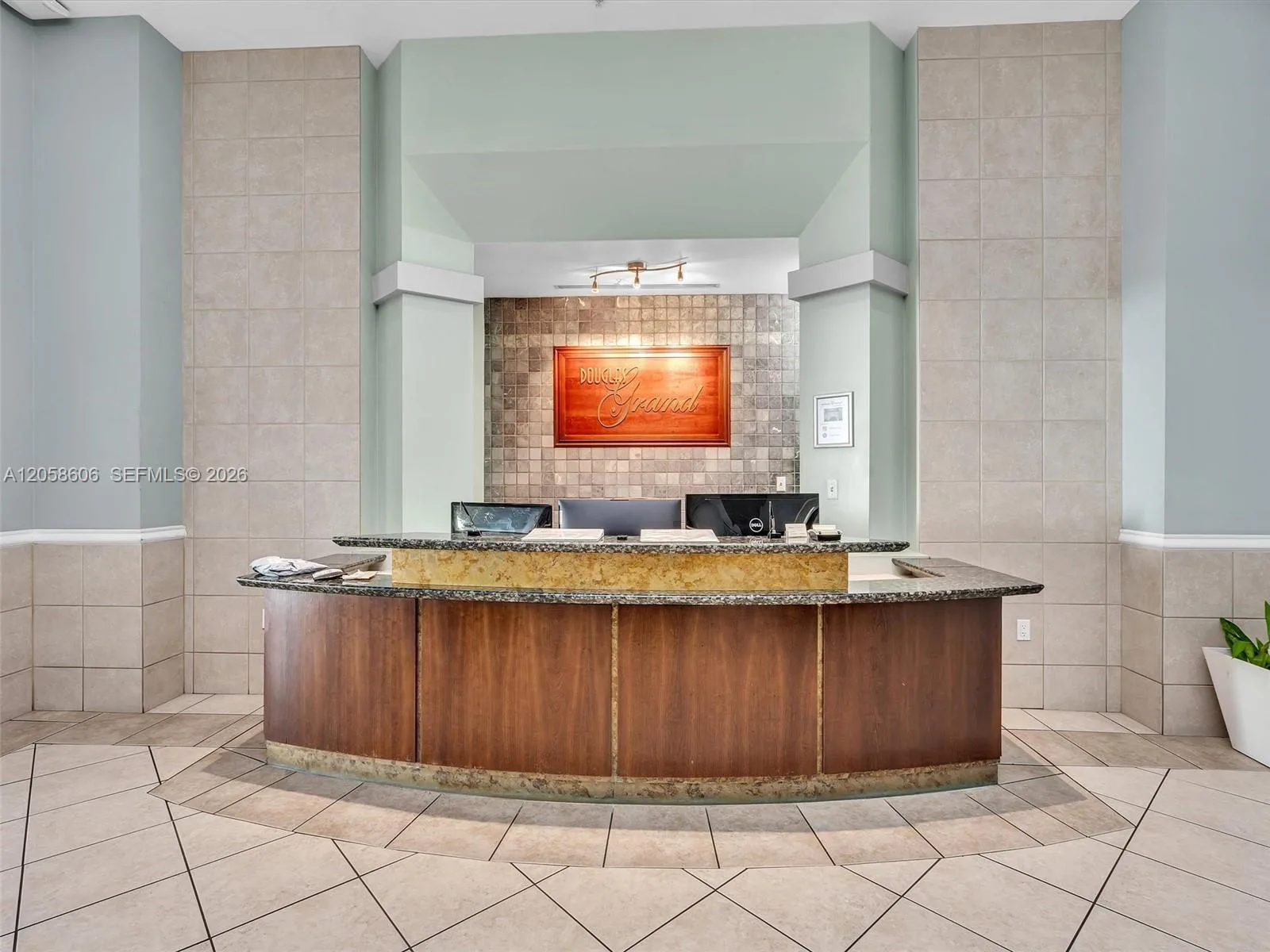 50 Menores Ave # 518, Coral Gables, FL 33134 photo 5