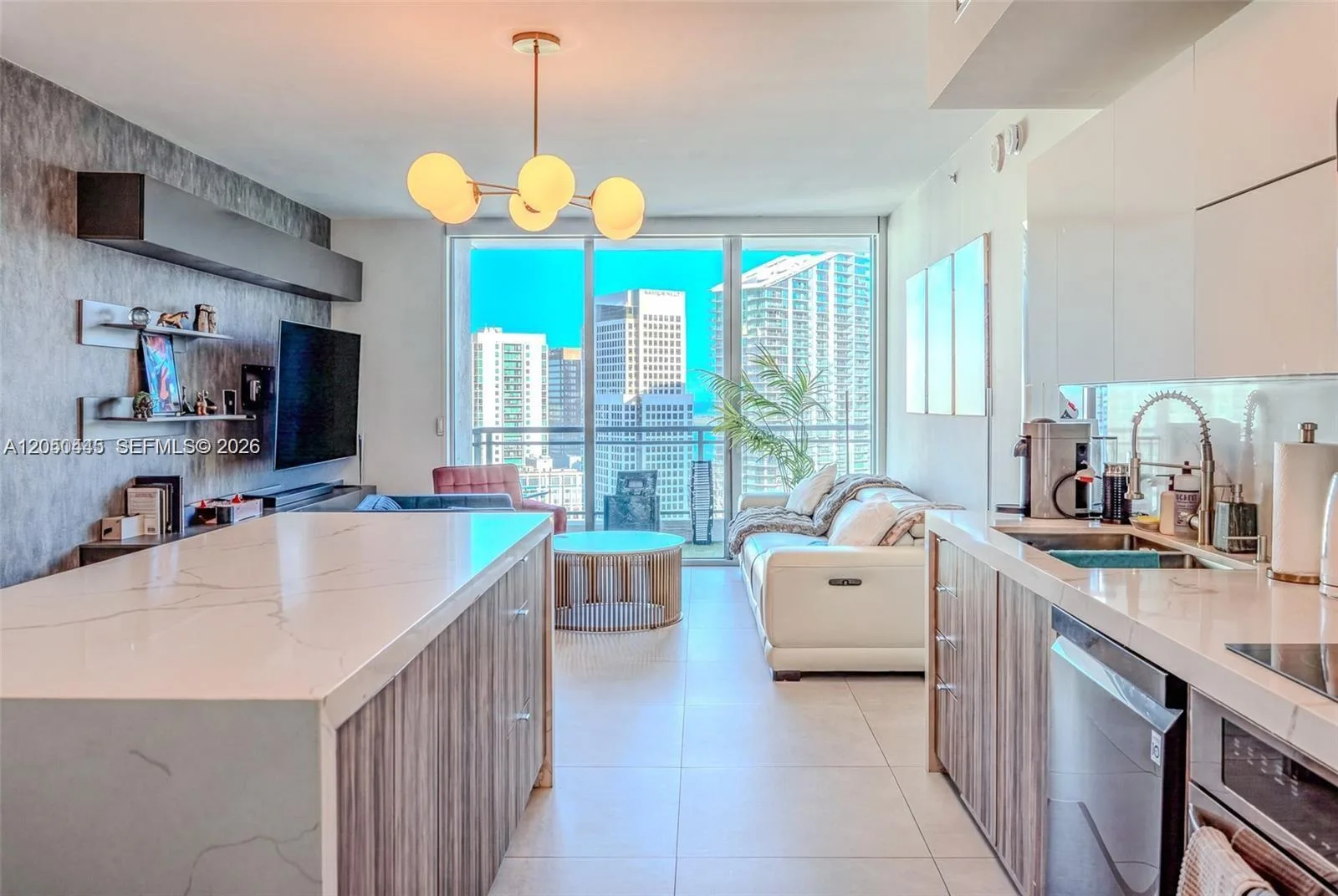 90 SW 3rd St # 3703, Miami, FL 33130