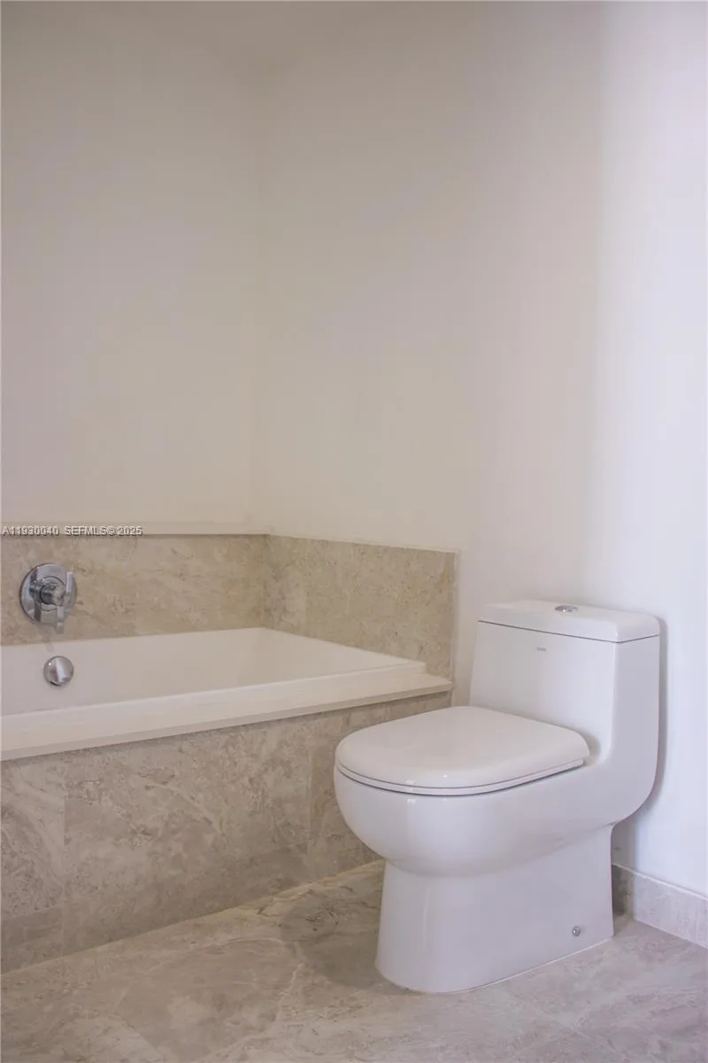 488 NE 18th St # 4609, Miami, FL 33132 photo 10