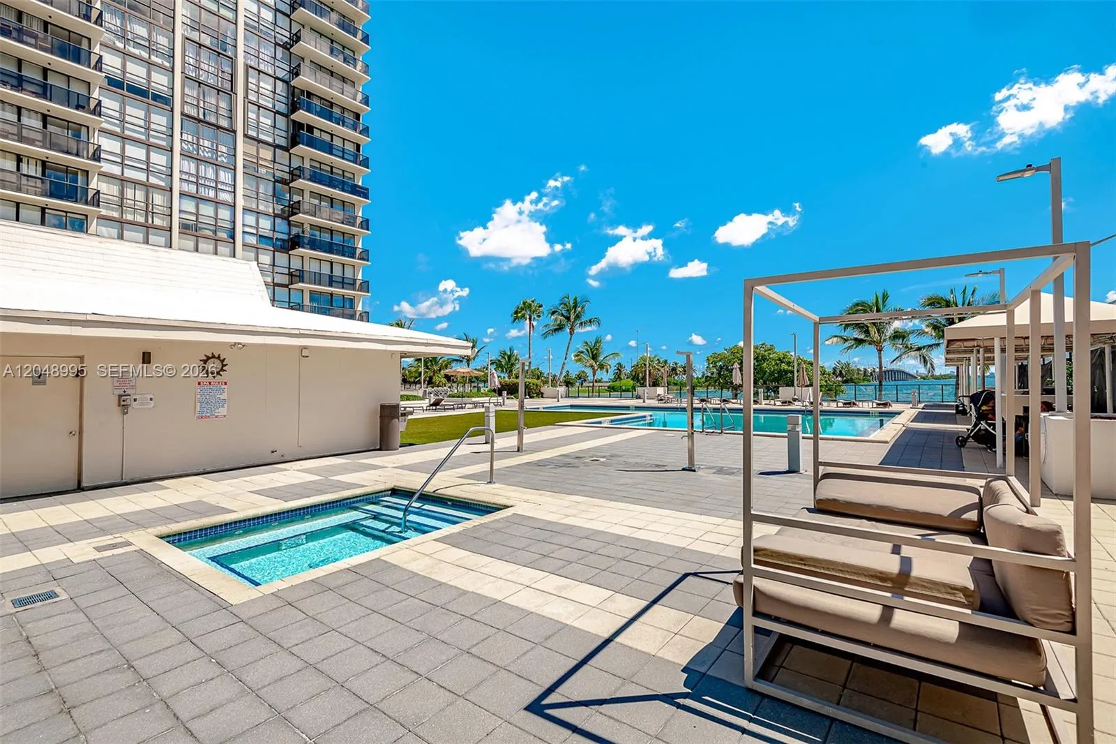 600 NE 36th St # 2018, Miami, FL 33137 photo 6