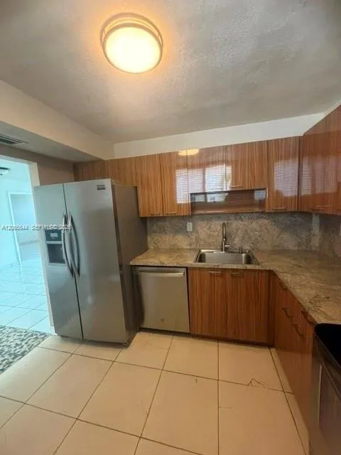1666 West Ave # 303, Miami Beach, FL 33139 photo 6