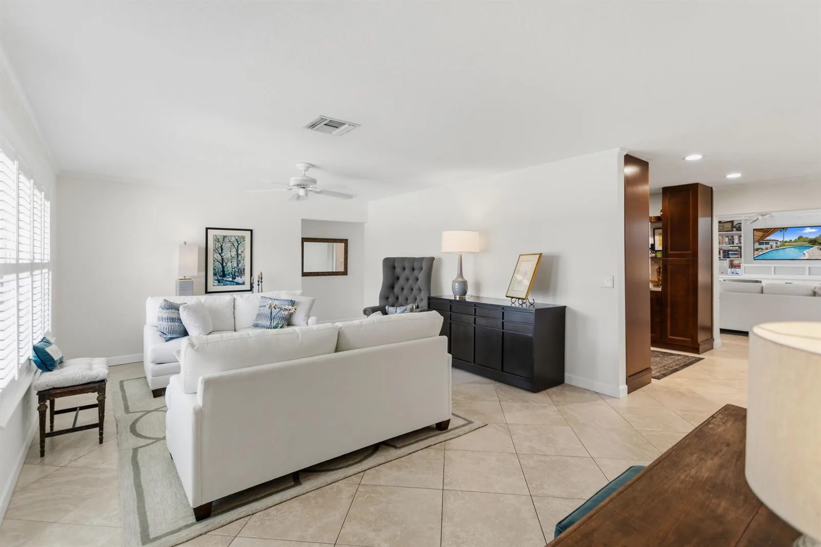 1420 NE 42nd Court, Oakland Park, FL 33334 photo 7