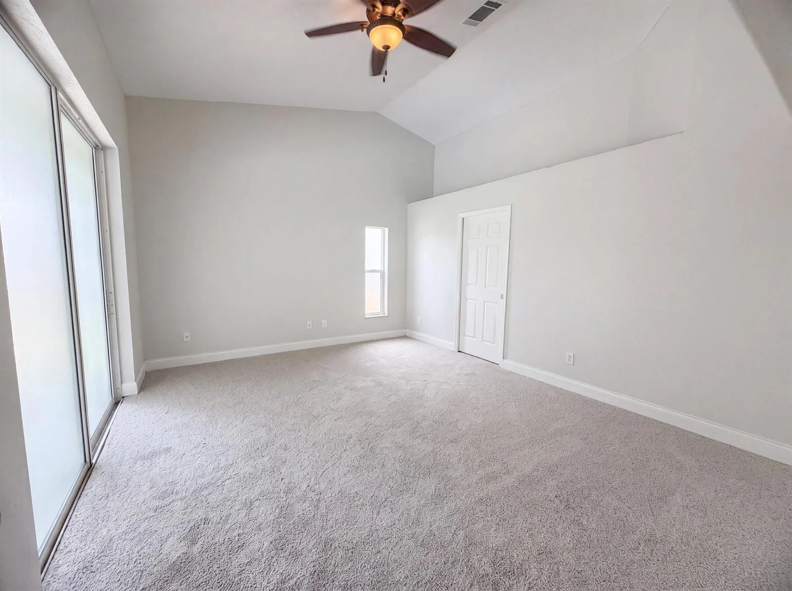 711 SE Celtic Avenue, Port St. Lucie, FL 34983 photo 8