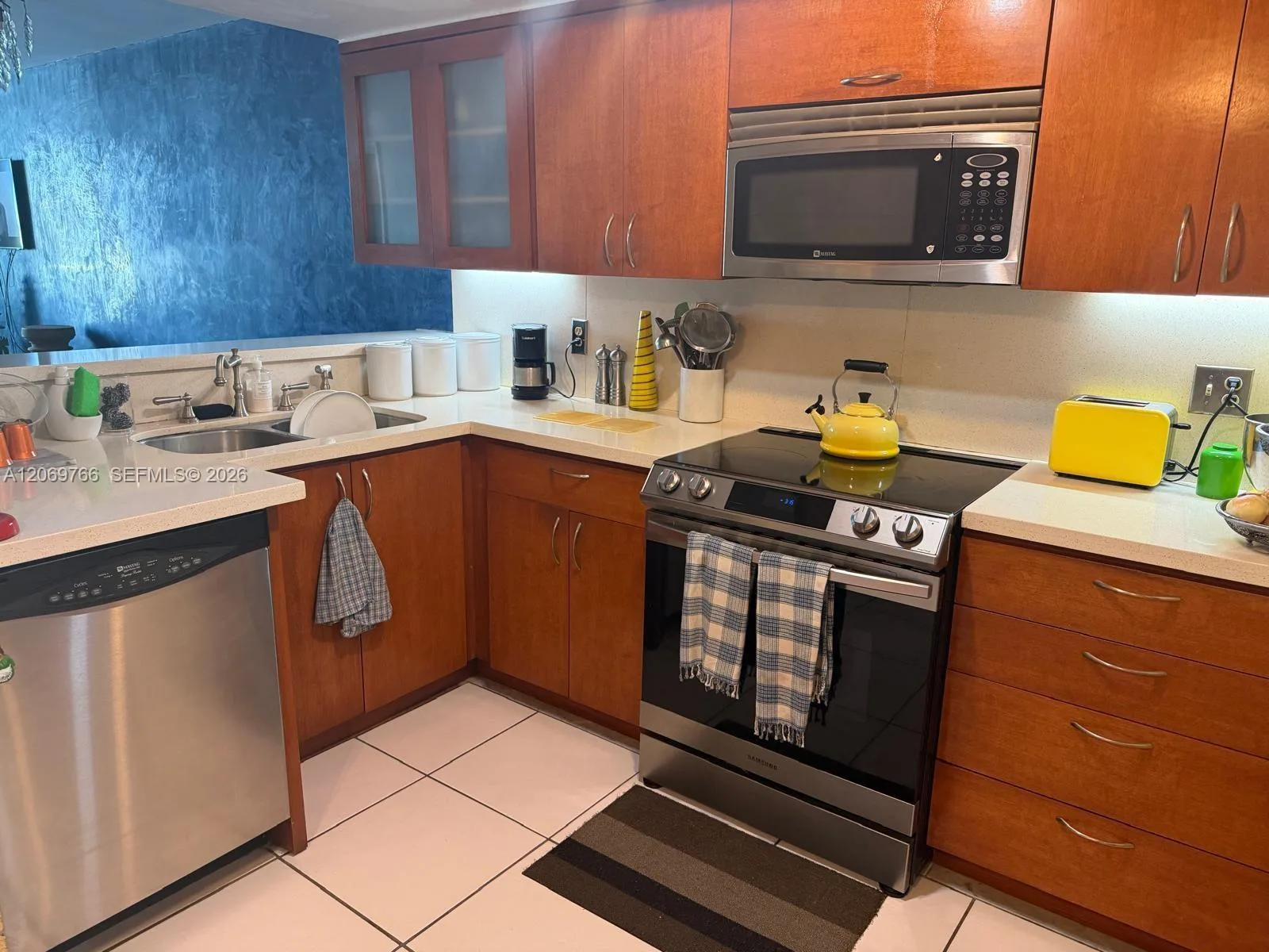 5880 Collins Ave # 406, Miami Beach, FL 33140 photo 7